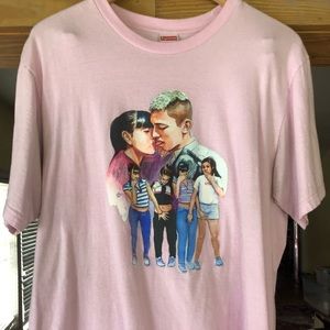Supreme Kiss Tee